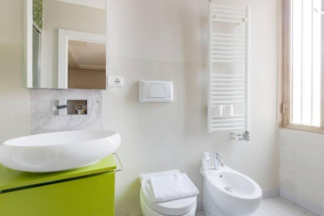 Viale Umbria Colorful And Cosy Studio Daire Milano Dış mekan fotoğraf